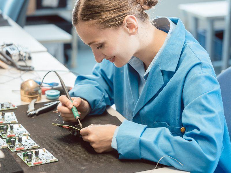 D&O for Manufacturing Companies Going Public